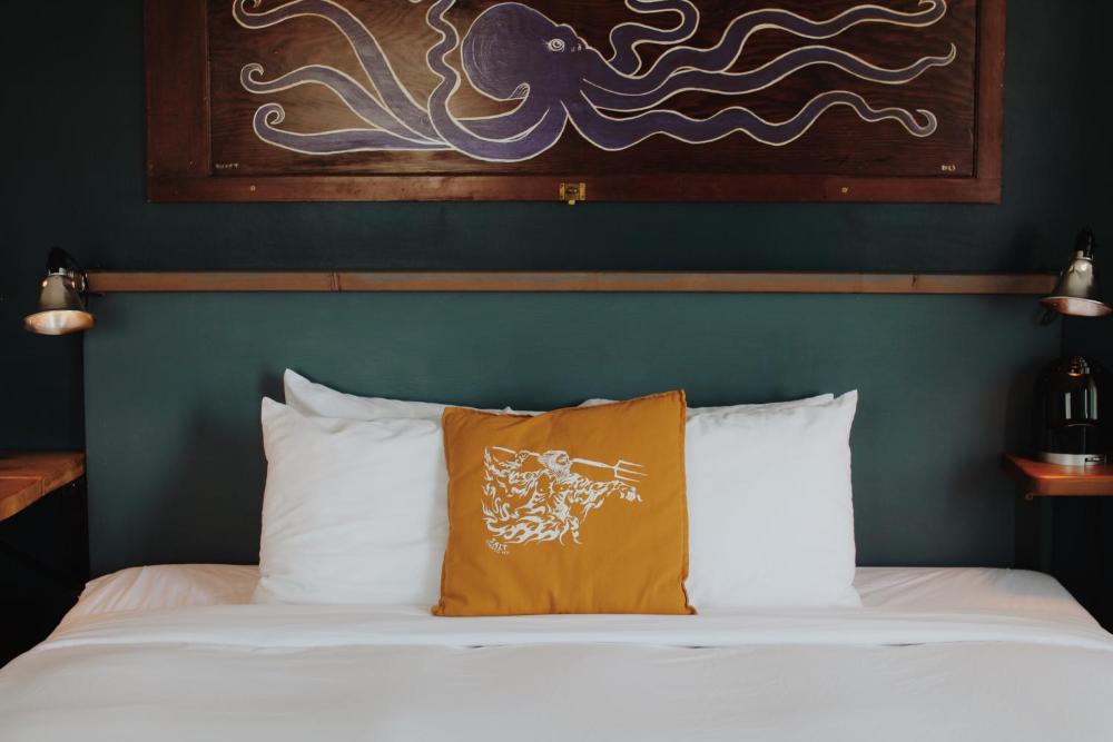 King Room interior